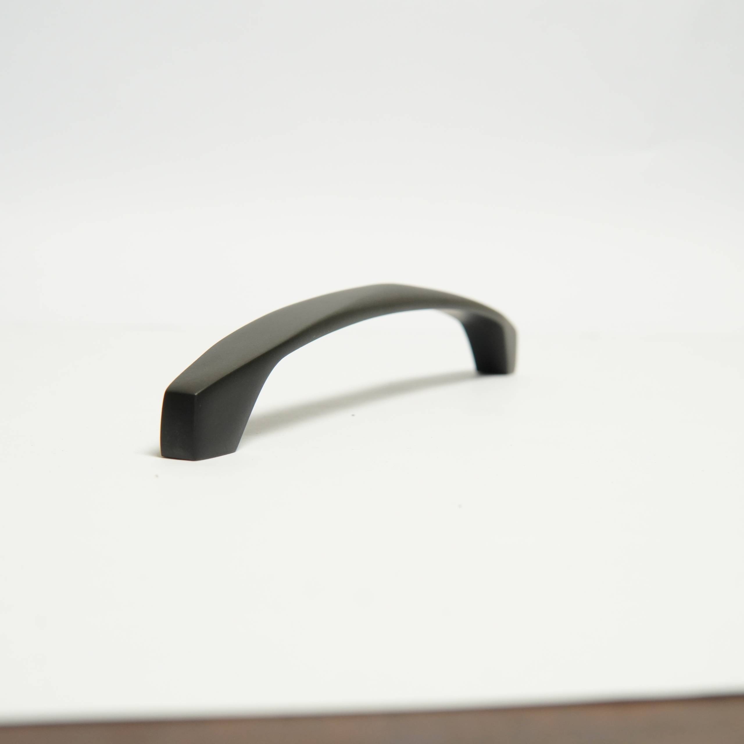 Silver Handles-404 - Image 13